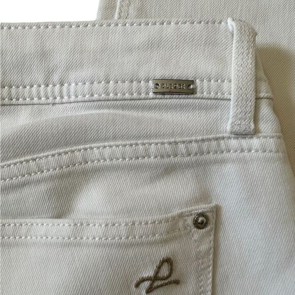 DL1961 Emma Legging Jeans in Milk White Size 30 x 28 - Picture 13 of 15